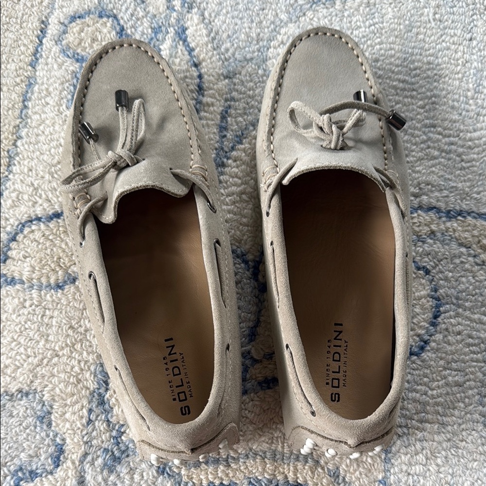Soldini Gray Seude Loafers 37